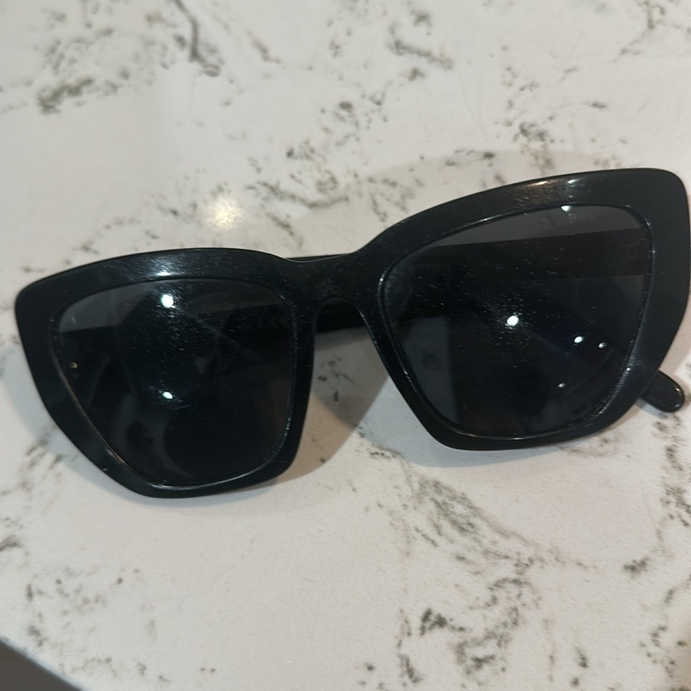 Pre-Owned Prada PR 08VS CATWALK Sunglasses - Picture 8 of 8